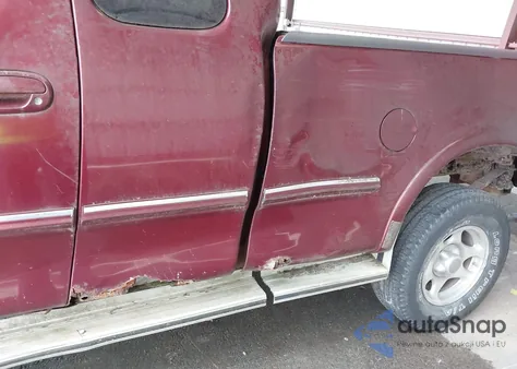 1998 Ford F-150 Lariat/Standard/Xl/Xlt z USA, uszkodzony, nr VIN 1FTZX18W3WKA49854